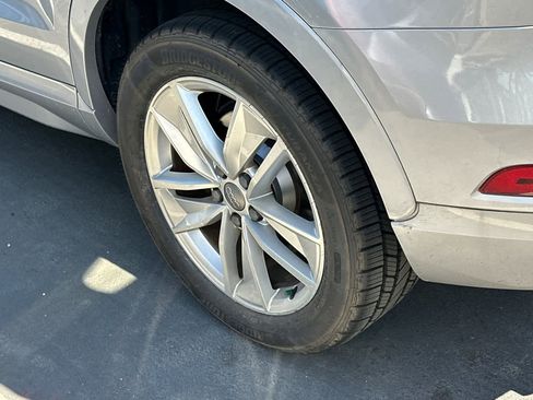 Used 2018 Audi Q3 2.0T Premium Plus w/ Premium Plus Package image 17