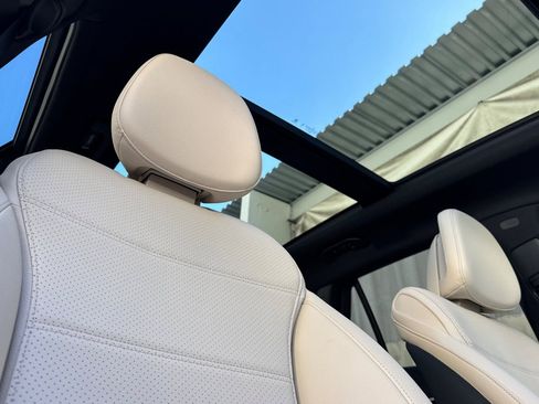 New 2026 Mercedes-Benz GLC 300 image 32