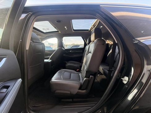 Used 2019 Buick Enclave Premium w/ LPO, Hit The Road Package AWD/4WD image 13