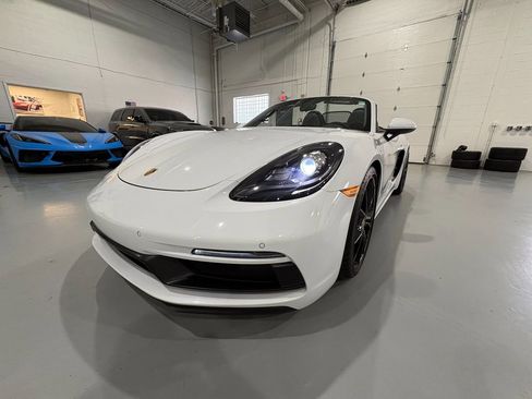 Used 2018 Porsche 718 Boxster GTS RWD image 57
