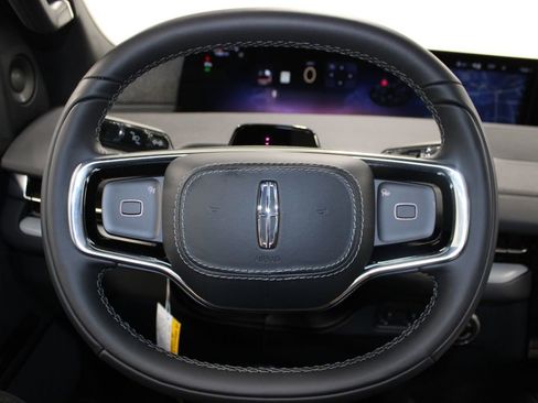 New 2025 Lincoln Navigator Reserve w/ Jet Appearance Package image 42