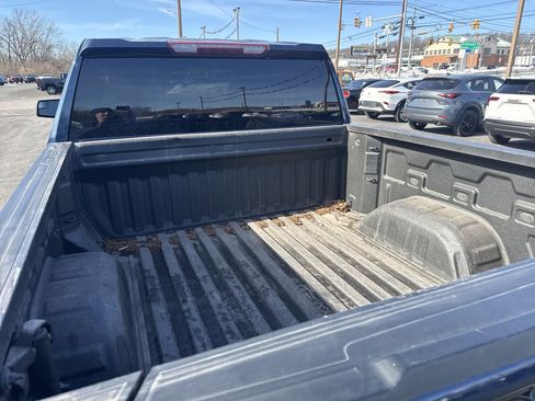 Used 2021 GMC Sierra 1500 Elevation w/ X31 Off-Road Package image 5