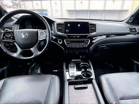 Used 2021 Honda Pilot Black Edition image 18