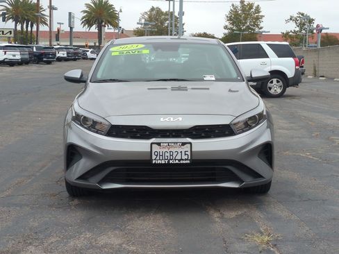 Used 2023 Kia Forte LXS FWD image 2