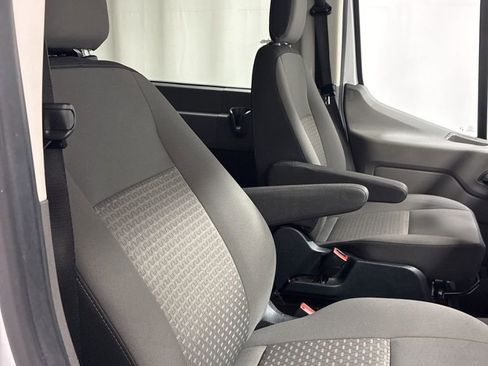 Used 2023 Ford Transit 350 XLT image 28