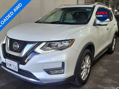 Used 2018 Nissan Rogue SV w/ Sun & Sound Touring Package AWD/4WD image 1