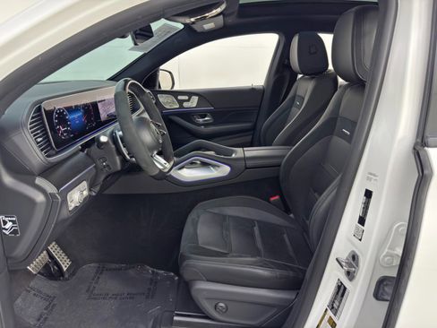 Used 2024 Mercedes-Benz GLE 53 AMG AMG GLE 53 w/ Driver Assist Pa image 17