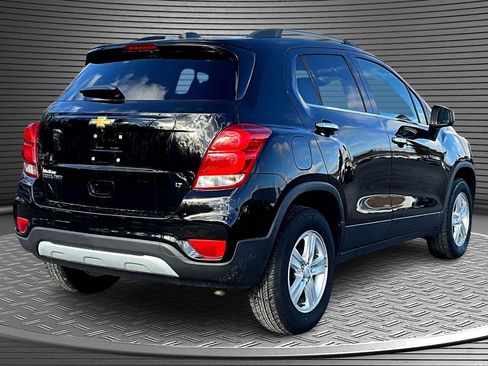 Used 2019 Chevrolet Trax LT w/ LT Convenience Package image 6