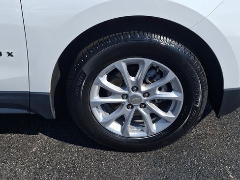 Used 2020 Chevrolet Equinox LT FWD image 8