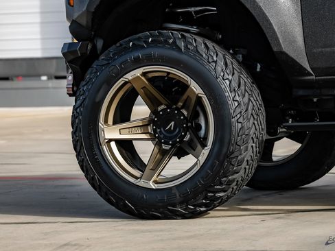 Used 2024 Ford Bronco Big Bend image 90