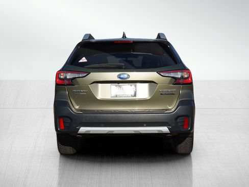 Used 2021 Subaru Outback Touring XT AWD/4WD image 8