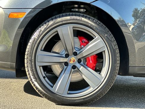 New 2026 Porsche Macan S AWD/4WD image 31