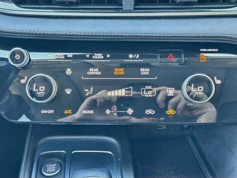 Certified 2023 INFINITI QX60 Pure AWD/4WD image 16