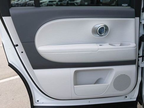 New 2026 Hyundai Ioniq 9 SEL image 10