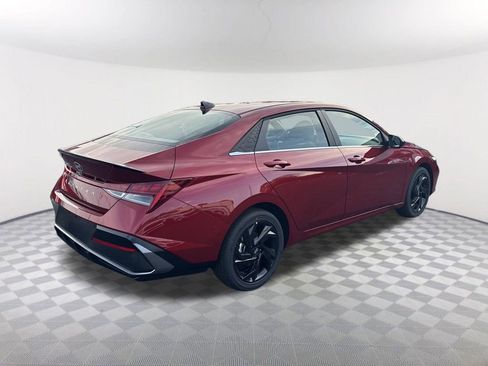 New 2026 Hyundai Elantra SEL Sport image 5