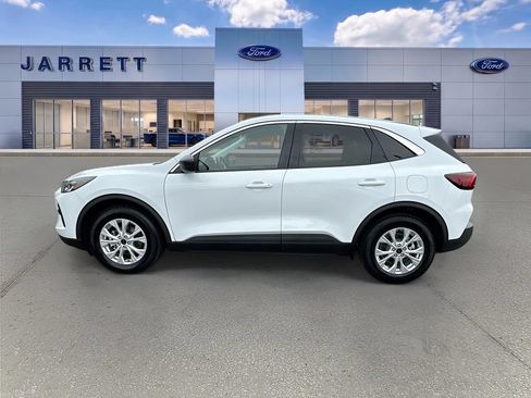 Certified 2024 Ford Escape Active w/ Tech Pack #1 FWD image 4
