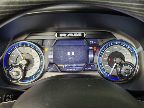 Used 2019 RAM 1500 Limited AWD/4WD image 17