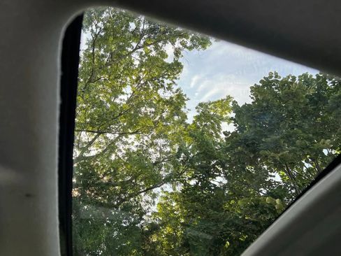 Used 2017 Honda Fit EX image 21