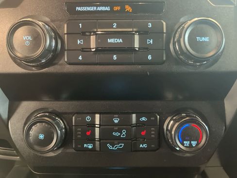 Used 2019 Ford F150 XLT w/ Equipment Group 302A Luxury image 20