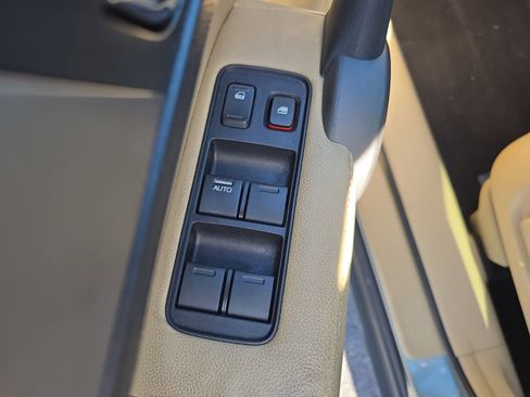 Used 2010 Honda CR-V EX-L image 14