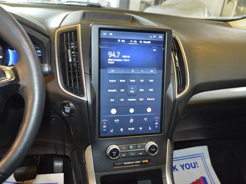 Used 2024 Ford Edge SEL AWD/4WD image 19