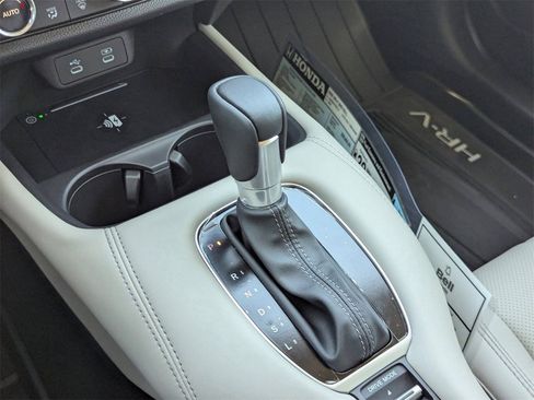 New 2026 Honda HR-V EX-L image 16