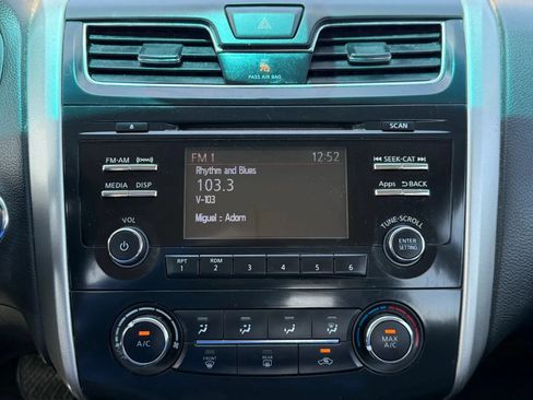 Used 2015 Nissan Altima 2.5 S w/ Special Edition Package FWD image 26