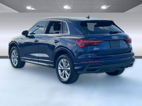 Certified 2023 Audi Q3 2.0T Premium Plus w/ Premium Plus Package image 3