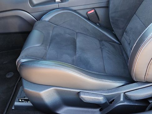 Used 2025 Ford Mustang Dark Horse image 15