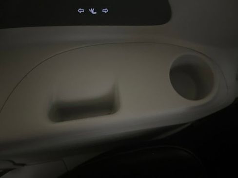 Used 2020 Chrysler Pacifica Limited FWD image 55