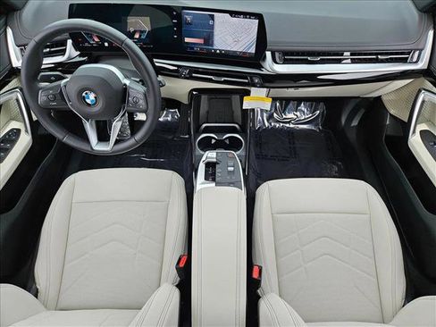 New 2026 BMW X1 xDrive28i w/ Technology Package AWD/4WD image 15