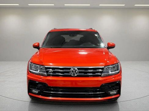 Used 2019 Volkswagen Tiguan SEL R-Line AWD/4WD image 18