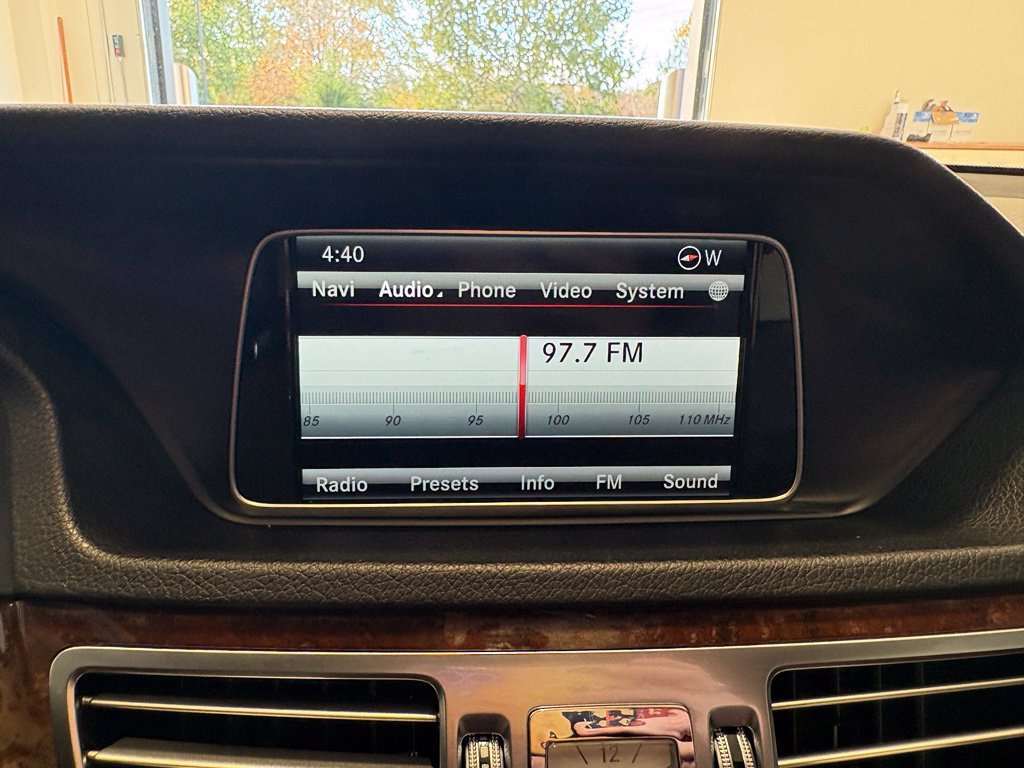 Used 2014 Mercedes-Benz E 350 4MATIC Sedan image 35