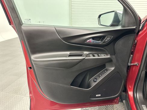 Certified 2018 Chevrolet Equinox Premier image 21