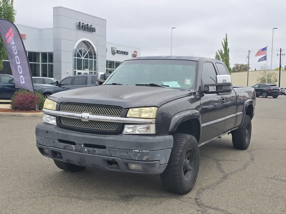 Used 2003 Chevrolet Silverado 2500 LS AWD/4WD image 15