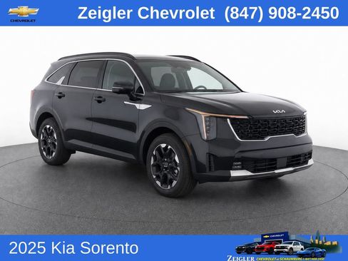 Used 2025 Kia Sorento S AWD/4WD image 1