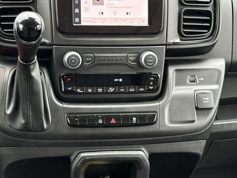 New 2026 RAM ProMaster 1500 w/ Convenience Group FWD image 19