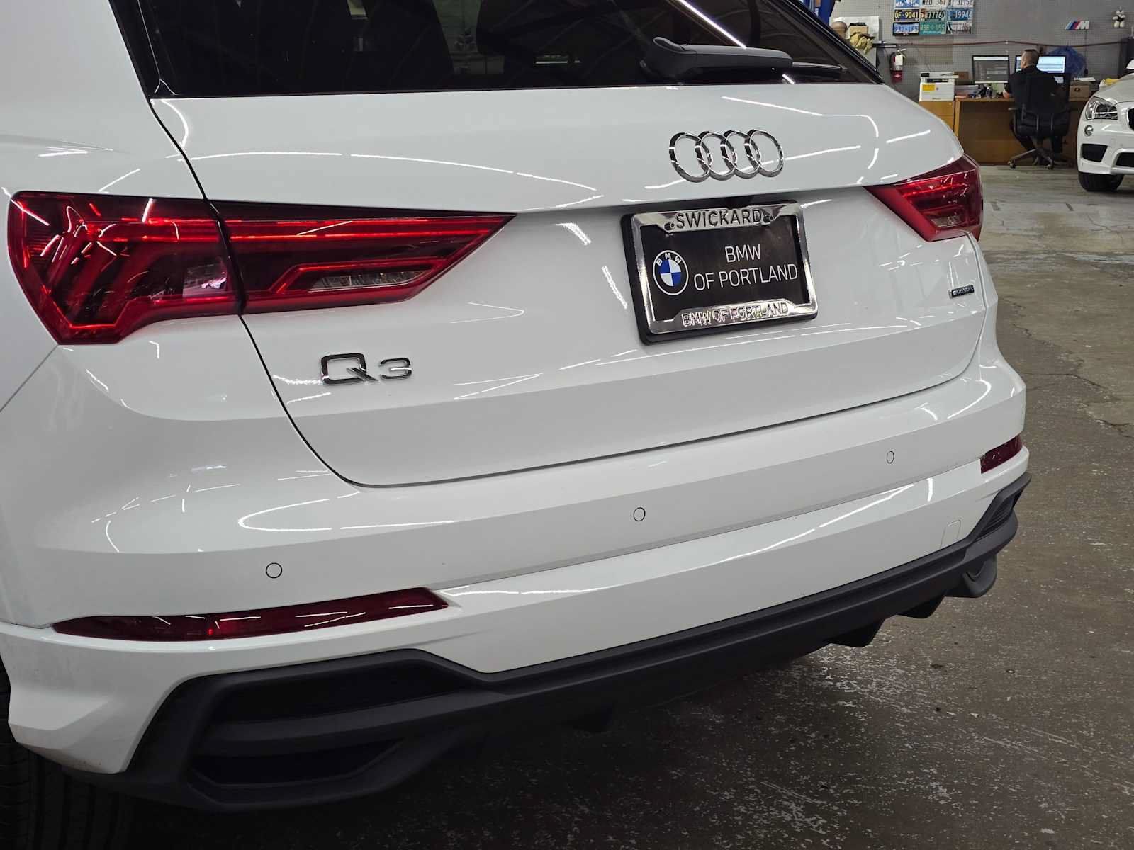 Used 2025 Audi Q3 2.0T Premium AWD/4WD image 13