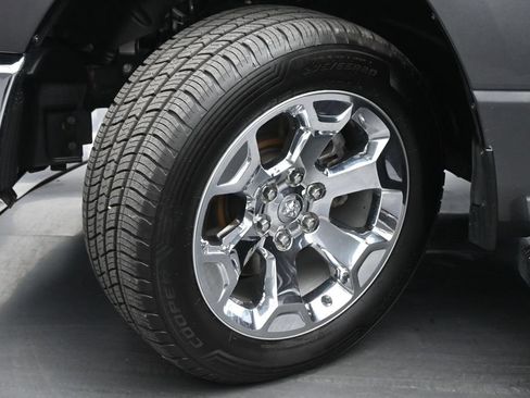 Used 2022 RAM 1500 Big Horn AWD/4WD image 23