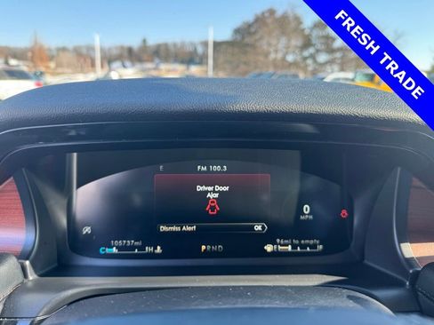 Used 2022 Lincoln Aviator Reserve w/ Equipment Group 201A image 11