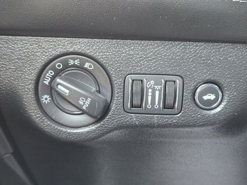 Used 2021 Dodge Challenger GT w/ Plus Package AWD/4WD image 16