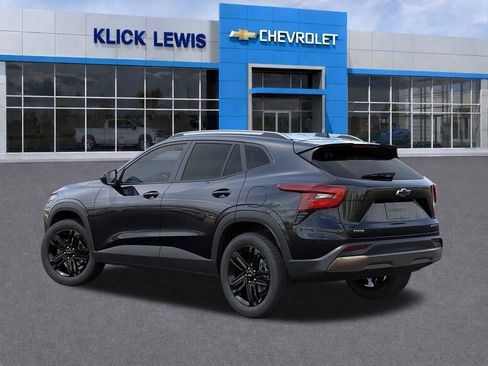 New 2026 Chevrolet Trax ACTIV w/ Driver Confidence Package FWD image 3