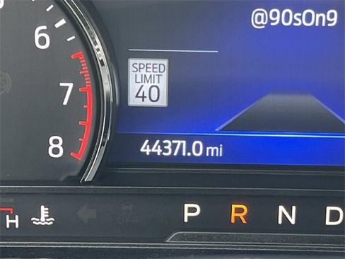 Certified 2023 Ford Explorer Limited w/ Limited Technology Package image 38