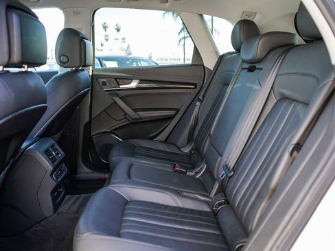 Used 2020 Audi Q5 2.0T Premium Plus w/ Premium Plus Package image 18