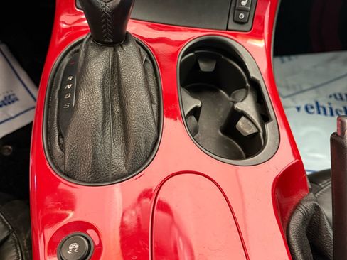 Used 2006 Chevrolet Corvette Coupe w/ Preferred Equipment Group image 26