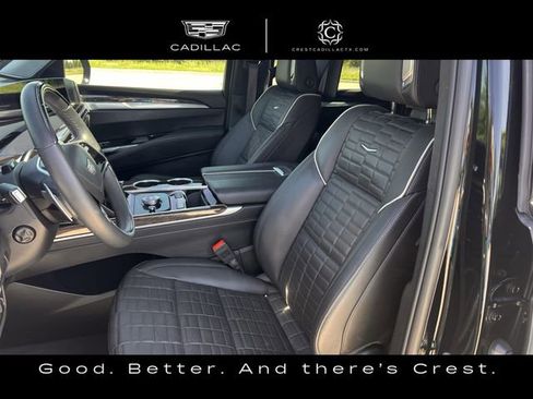 Used 2025 Cadillac Escalade ESV Sport Platinum AWD/4WD image 24