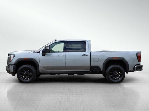 Used 2025 GMC Sierra 3500 AT4 w/ AT4 Premium Plus Package AWD/4WD image 2