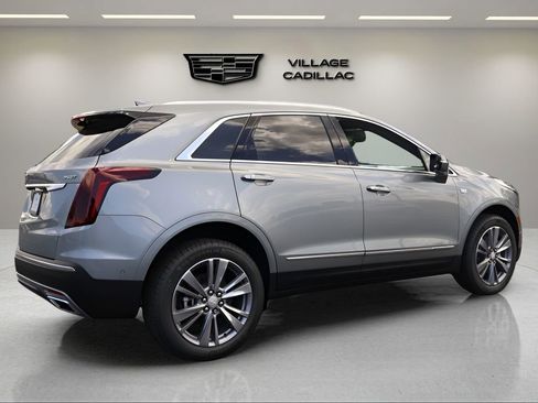 New 2026 Cadillac XT5 Premium Luxury w/ LPO, Floor Liner Package FWD image 5