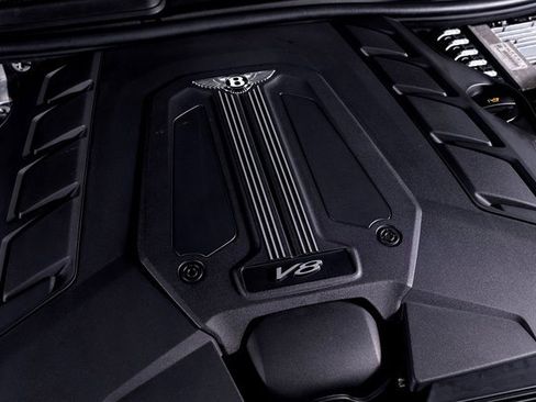 Used 2019 Bentley Bentayga image 11