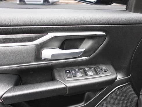 Used 2022 RAM 1500 Big Horn AWD/4WD image 17